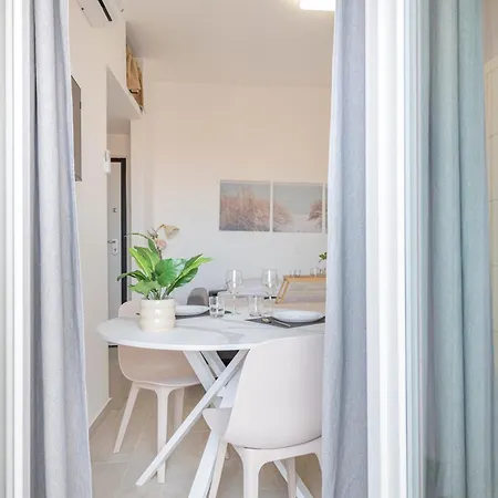 Apartman Easylife - - Paoli 6 P3 - Navigli Milánó