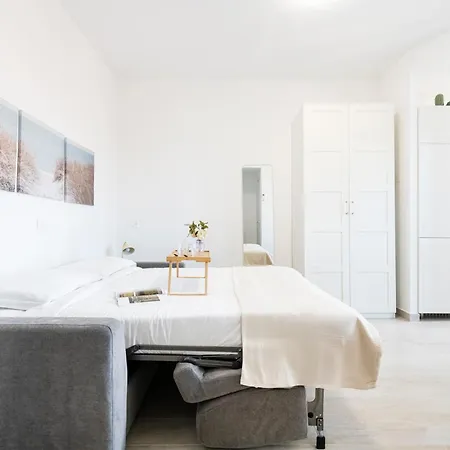 Easylife - - Paoli 6 P3 - Navigli Apartman Milánó