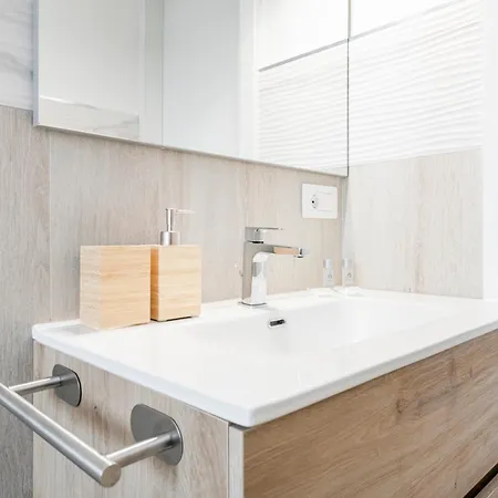 Easylife - - Paoli 6 P3 - Navigli Apartman Milánó