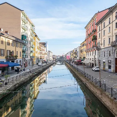 Easylife - - Paoli 6 P3 - Navigli * Milánó